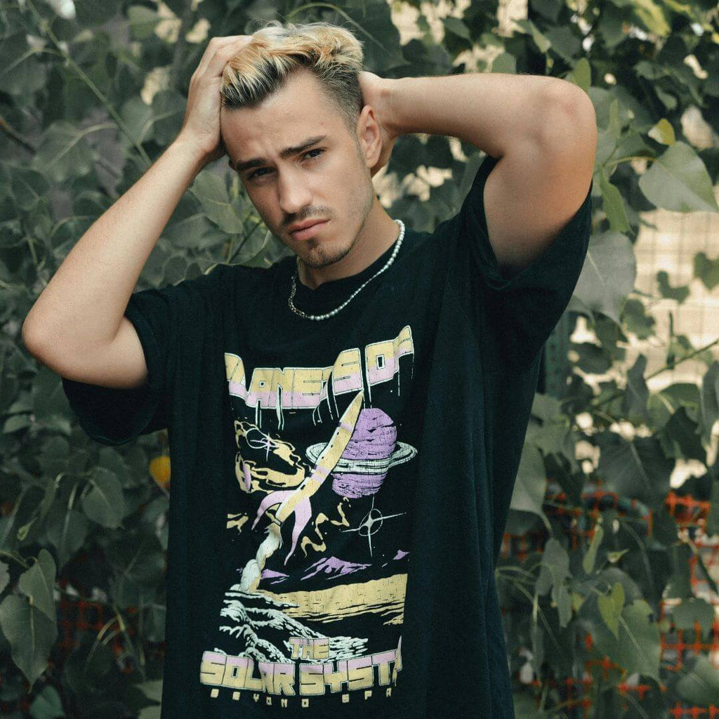 900,000 TShirt Designs (with Resell Rights!)